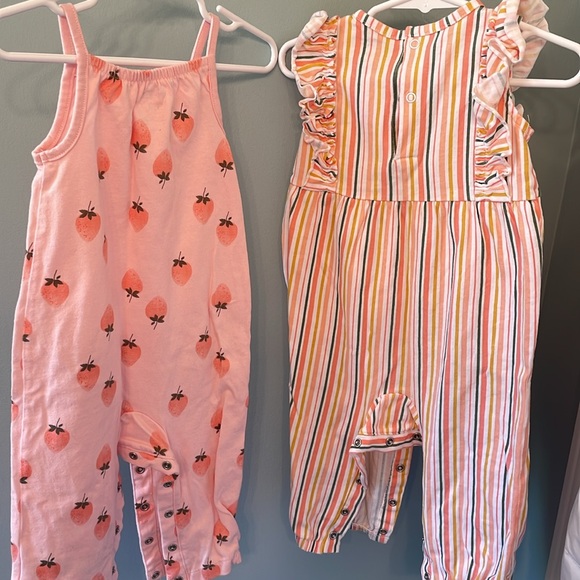 Carter’s Rompers Set - Picture 5 of 5